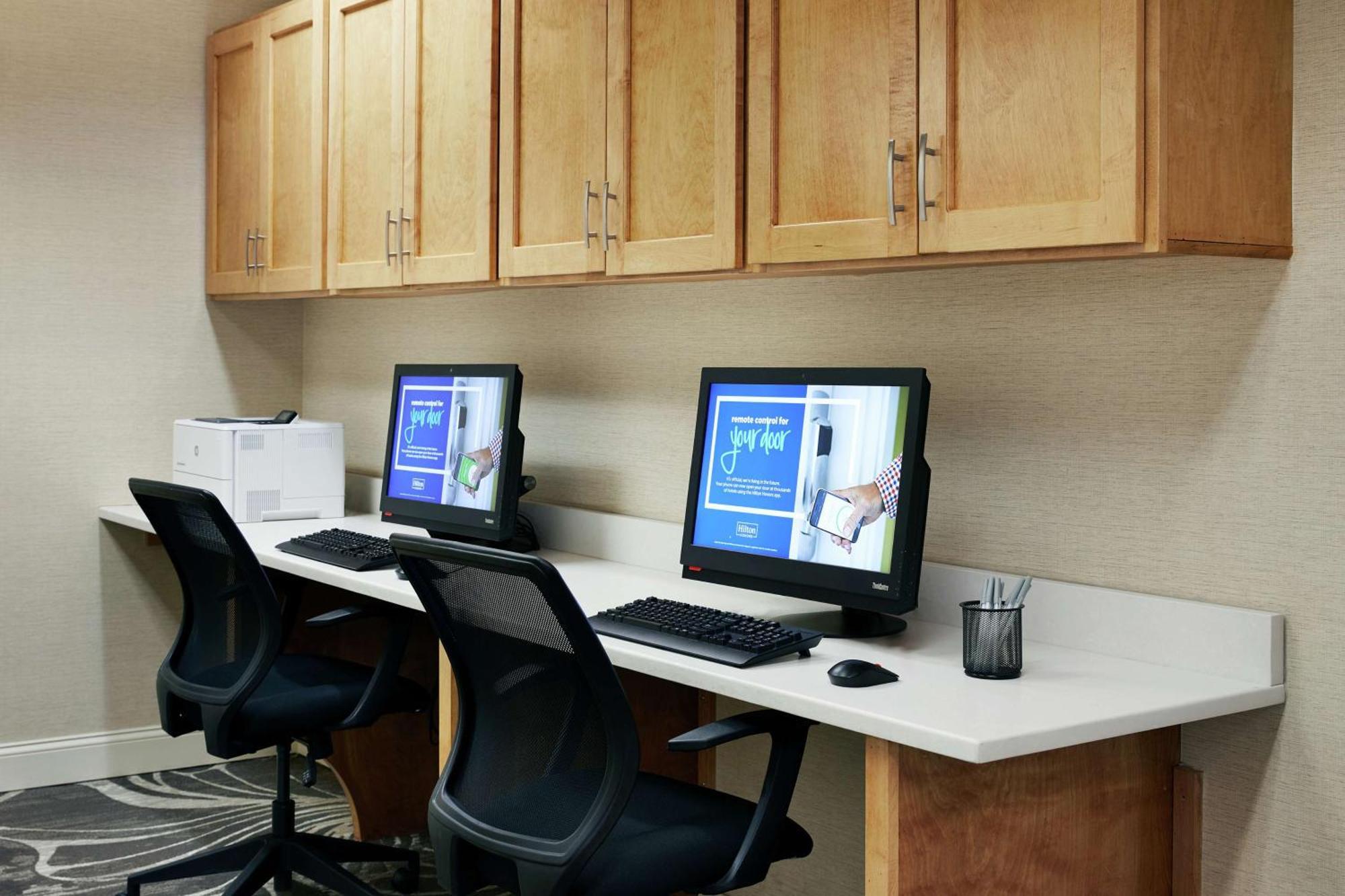 Breinigsville Hilton Garden Inn Allentown West מראה חיצוני תמונה