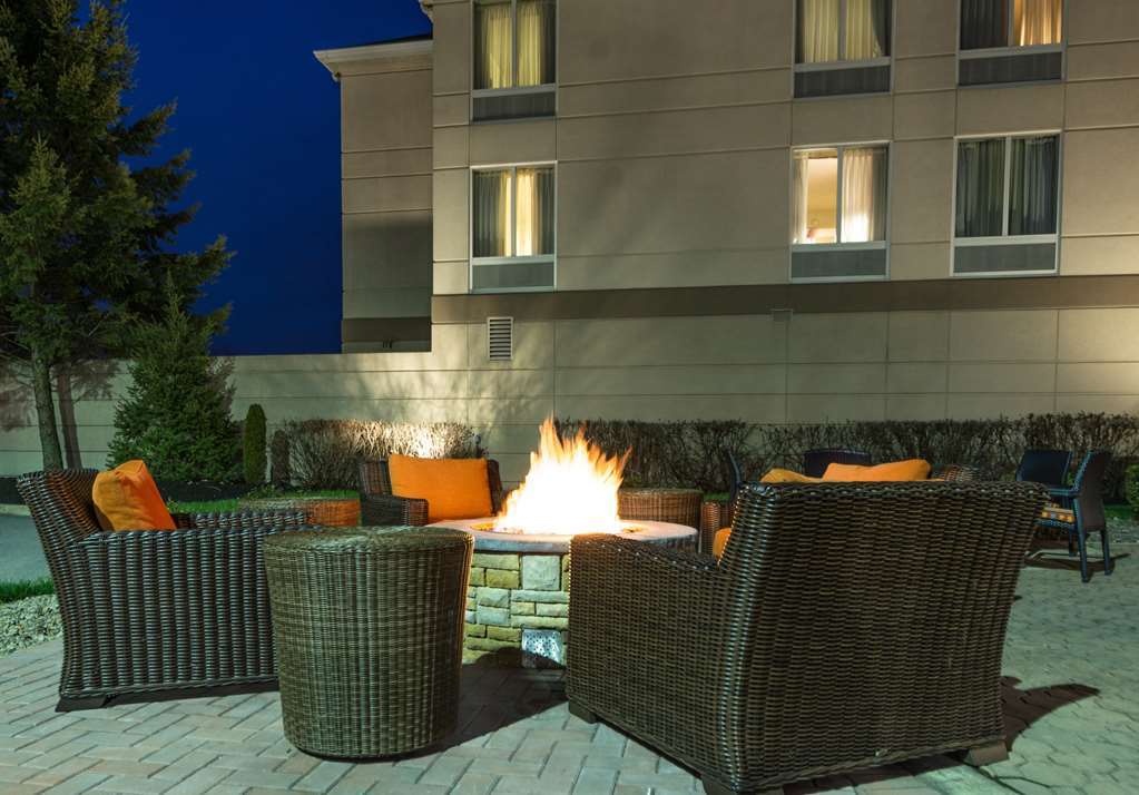 Breinigsville Hilton Garden Inn Allentown West מראה חיצוני תמונה
